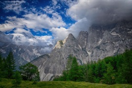 Dolomites.jpg
